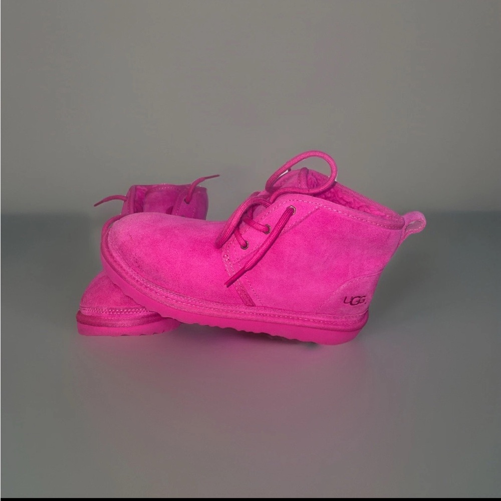 UGG Neumel Chukka Ankle Boot Samba Rock Rose Or TaffyPink Suede Faux Fur  Size 4